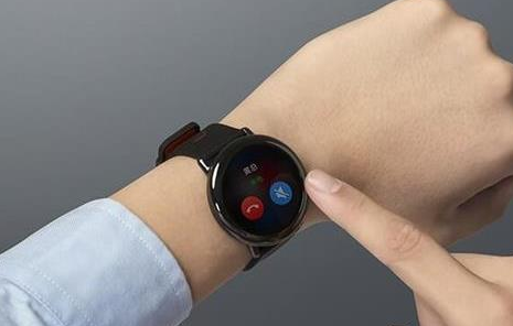 Amazfit Pace 2 Vine 12 decembrie cu modul de înot!